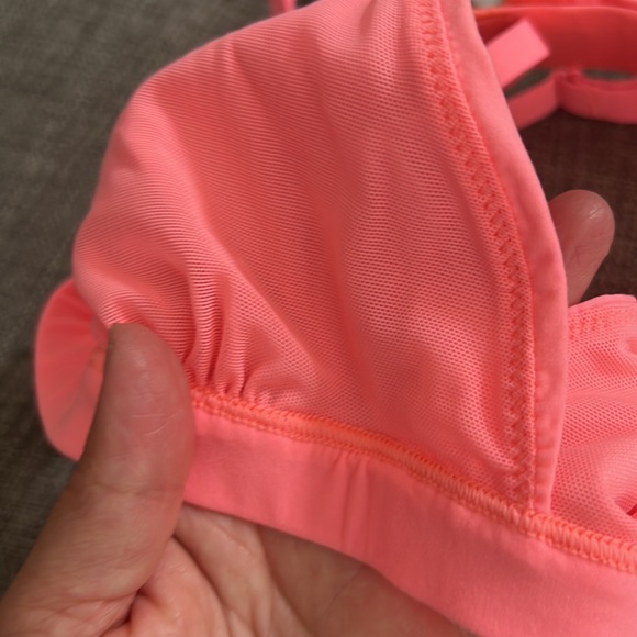 Skims Fit Everybody Crossover Bralette - Picture 7 of 15